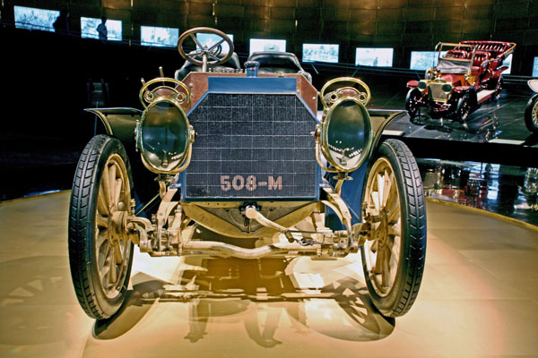 1/18 ダイムラー　モトールキャリッジ 1/18 ダイムラー モトールキャリッジ 1/18 ダイムラー モトールキャリッジ